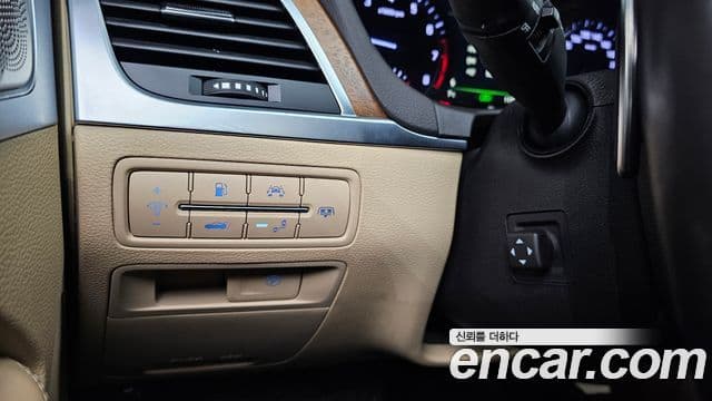 Genesis G80 Prestige, 2018 17