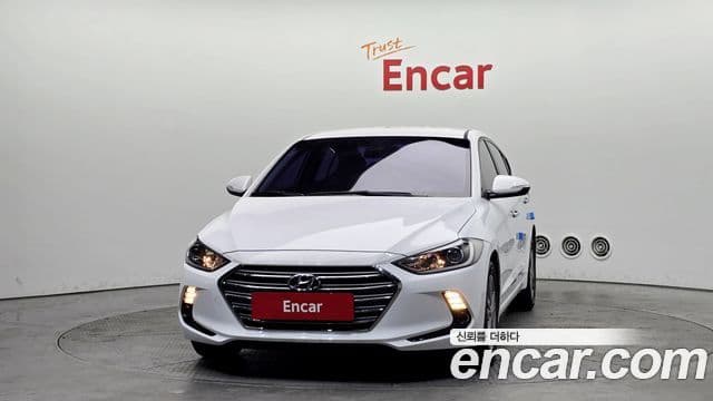 Hyundai Avante AD Modern, 2016 3