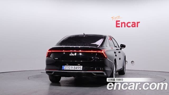 Kia K8 Trendy(арендный автомобиль), 2022 4