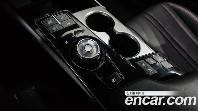 Kia K8 Trendy(арендный автомобиль), 2022 9