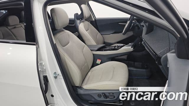 Kia EV6 Earth, 2023 10