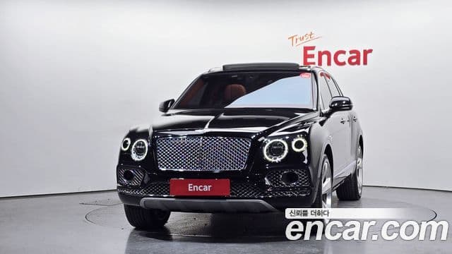 Bentley Bentayga, 2017 3