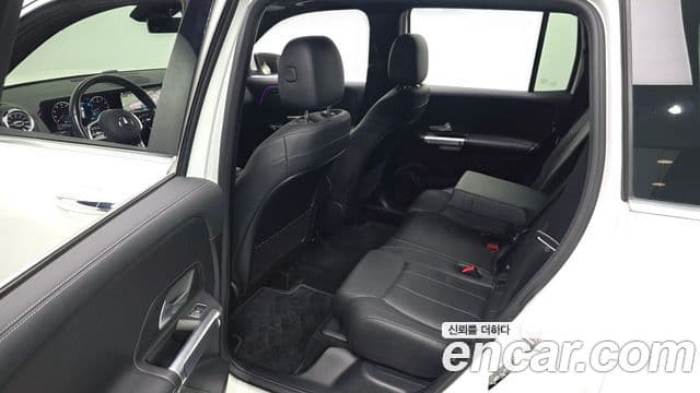 Mercedes-Benz GLB-класс X247 GLB220, 2021 11