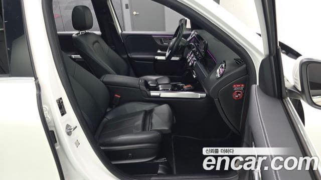 Mercedes-Benz GLB-класс X247 GLB220, 2021 12