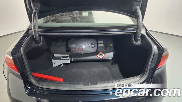 Kia All New K7 3.0 LPI Luxury (арендный автомобиль), 2018 20