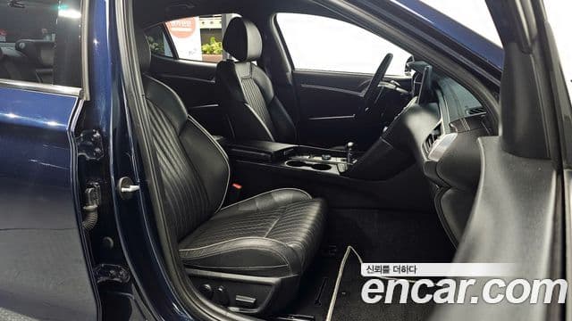 Genesis G70 Elite, 2019 10