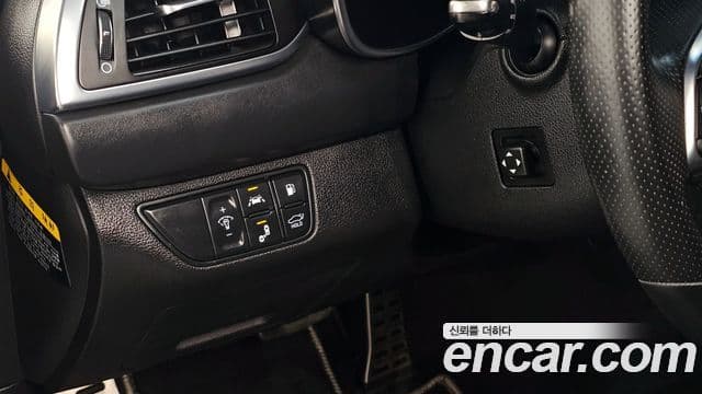 Genesis G70 Elite, 2019 16