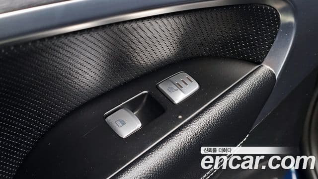 Genesis G70 Elite, 2019 17