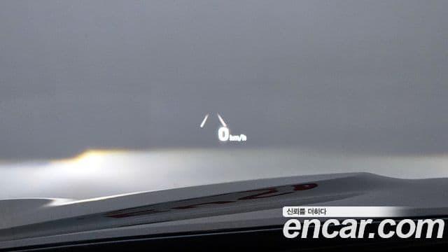 Genesis G70 Elite, 2019 18