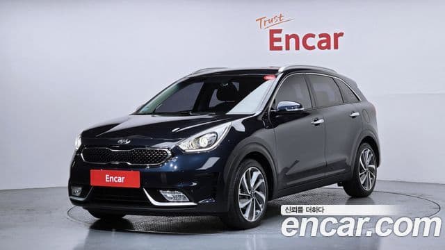 Kia Niro Noblesse, 2017 1