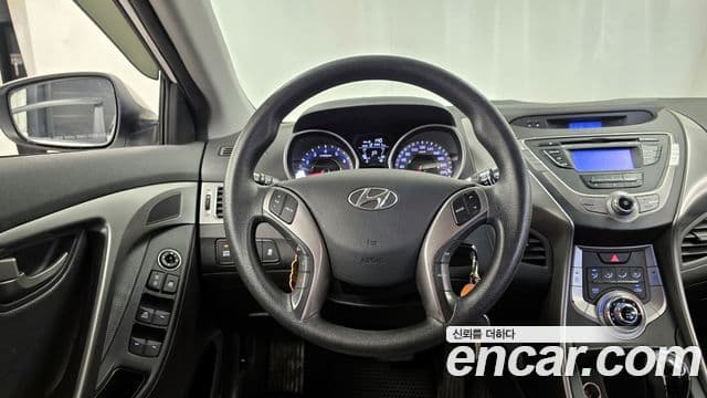 Hyundai Avante MD Style, 2013 13