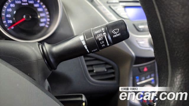 Hyundai Avante MD Style, 2013 19