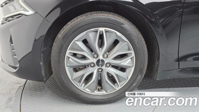 Kia K5 гибрид 3세대 Noblesse, 2023 все фото