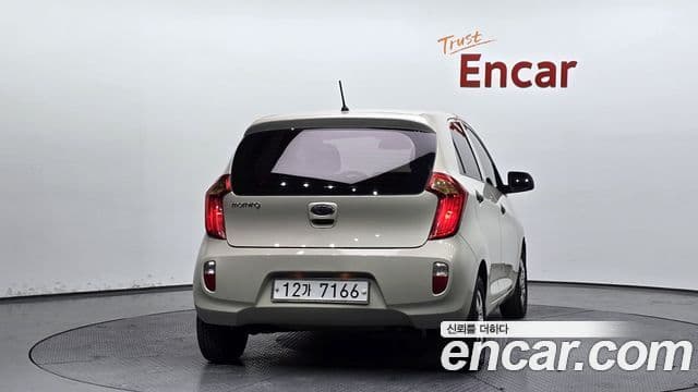 Kia All New Morning Smart, 2012 4