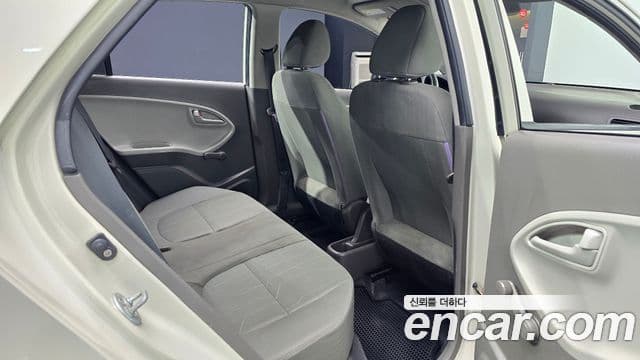 Kia All New Morning Smart, 2012 18