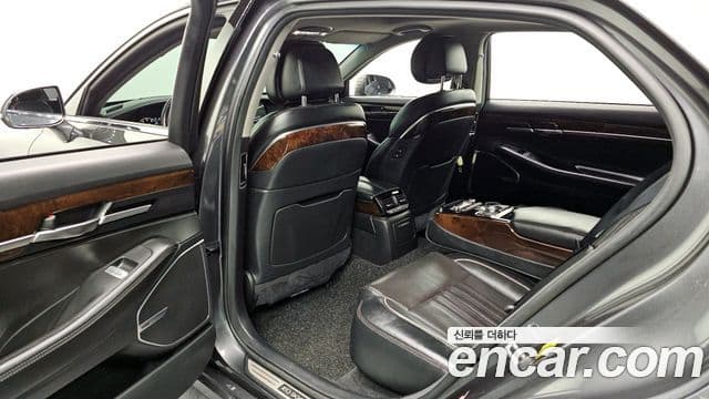 Genesis EQ900 Premium Luxury, 2018 11