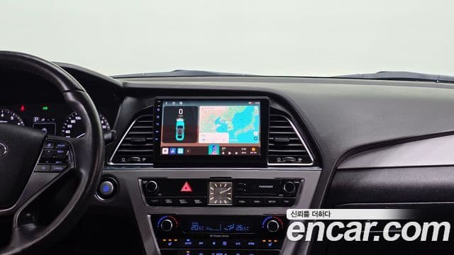 Hyundai LF Sonata Special, 2016 15