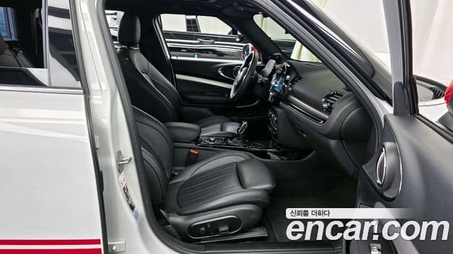 Mini Cooper S 클럽맨 2세대, 2023 11