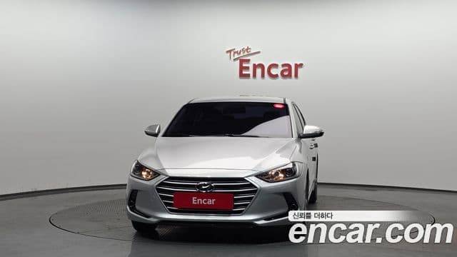Hyundai Avante AD 1.6 GDI Smart, 2016 3