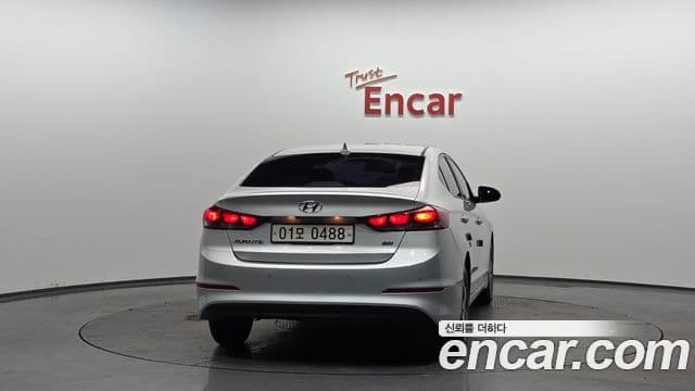 Hyundai Avante AD 1.6 GDI Smart, 2016 4