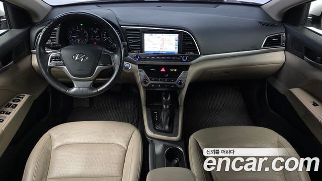 Hyundai Avante AD 1.6 GDI Smart, 2016 7