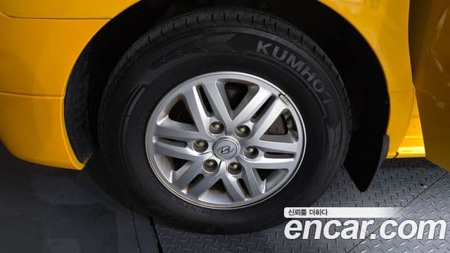 Hyundai Grand Starex детский перевозочный автомобиль, 2017 все фото