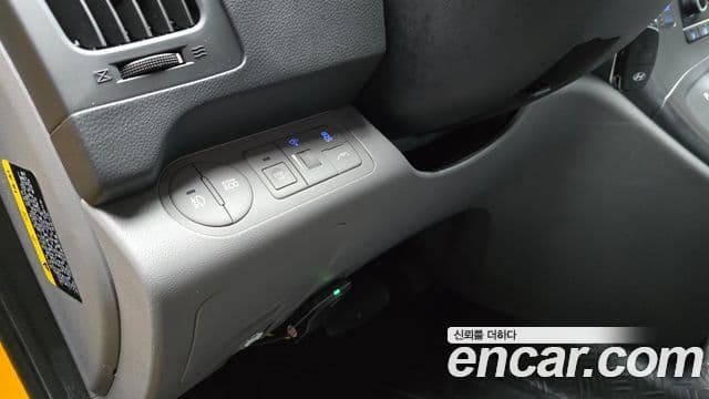 Hyundai Grand Starex детский перевозочный автомобиль, 2017 15