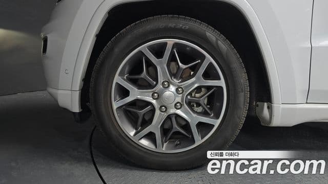 Jeep Grand Cherokee WK2, 2021 все фото