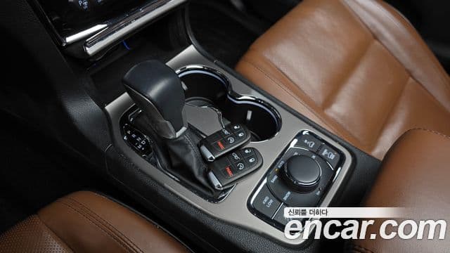 Jeep Grand Cherokee WK2, 2021 9