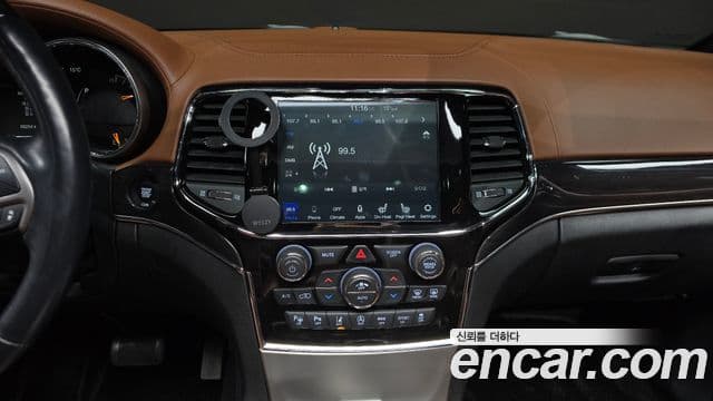 Jeep Grand Cherokee WK2, 2021 15