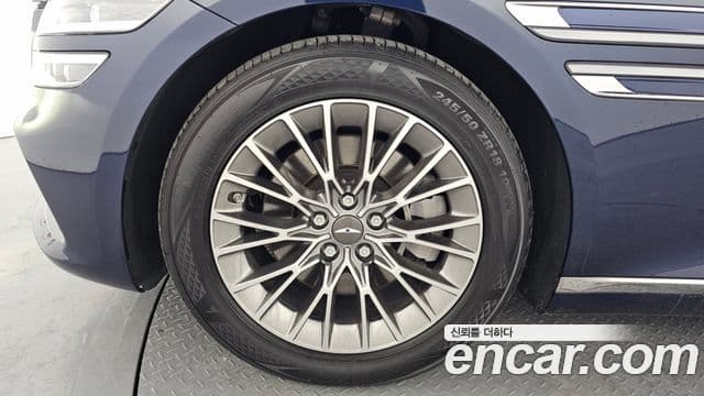 Genesis G80 (RG3) бензин 2.5 турбо 2WD, 2021 все фото