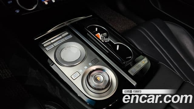 Genesis G80 (RG3) бензин 2.5 турбо 2WD, 2021 9