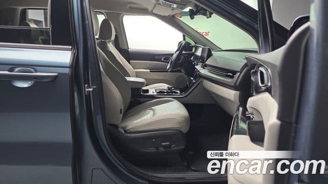 Kia Carnival 4세대 Signature, 2021 11