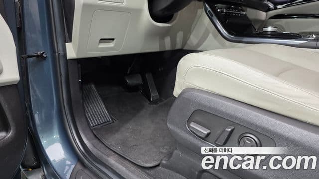 Kia Carnival 4세대 Signature, 2021 18