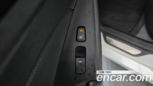 Hyundai YF Sonata топовая версия, 2011 19