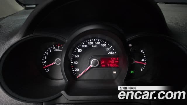 Kia All New Morning Deluxe, 2015 8