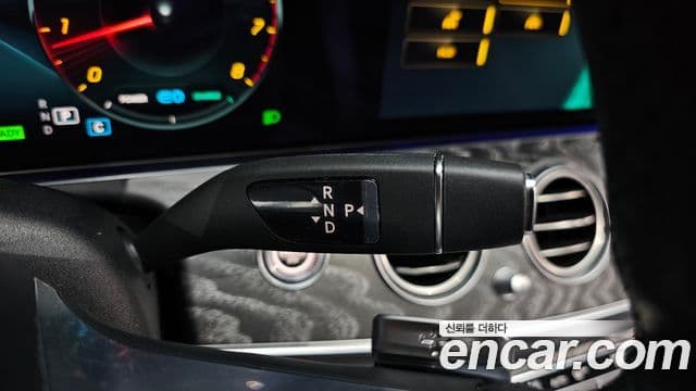 Mercedes-Benz E-класс W213 AMG Line, 2021 9