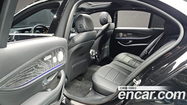 Mercedes-Benz E-класс W213 AMG Line, 2021 12