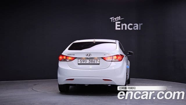 Hyundai Avante MD M16 GDI top, 2011 4