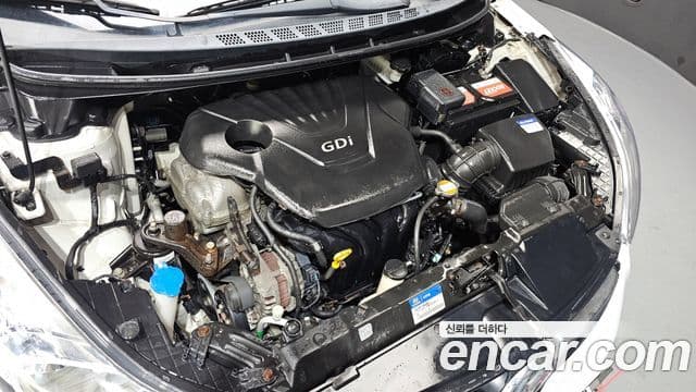 Hyundai Avante MD M16 GDI top, 2011 6