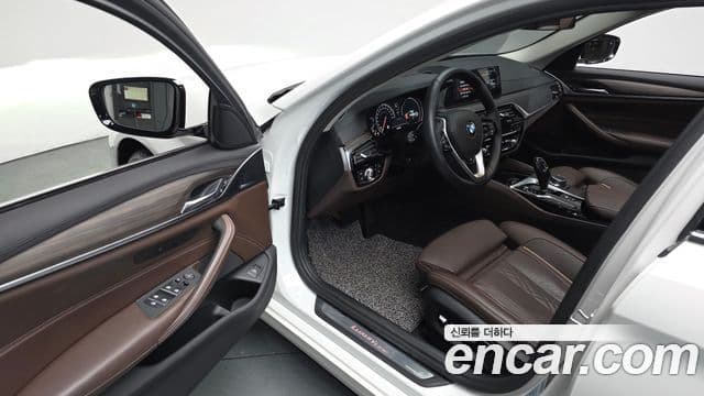 BMW 5시리즈 (G30) 530i xDrive Luxury Plus, 2018 10