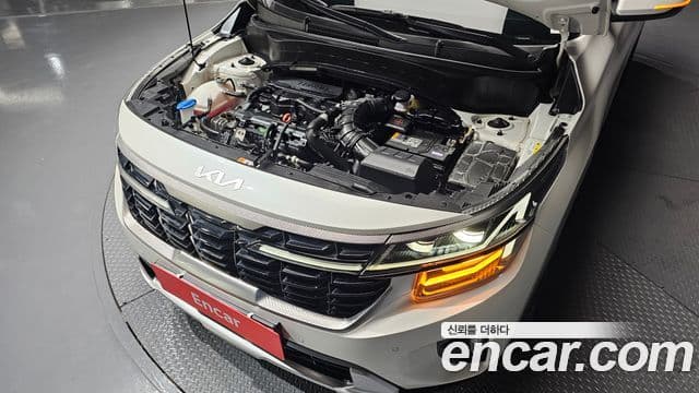 Kia The / новый New Seltos Signature, 2023 6