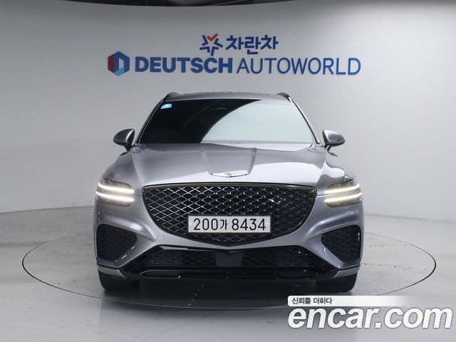 Genesis GV70, 2022 3