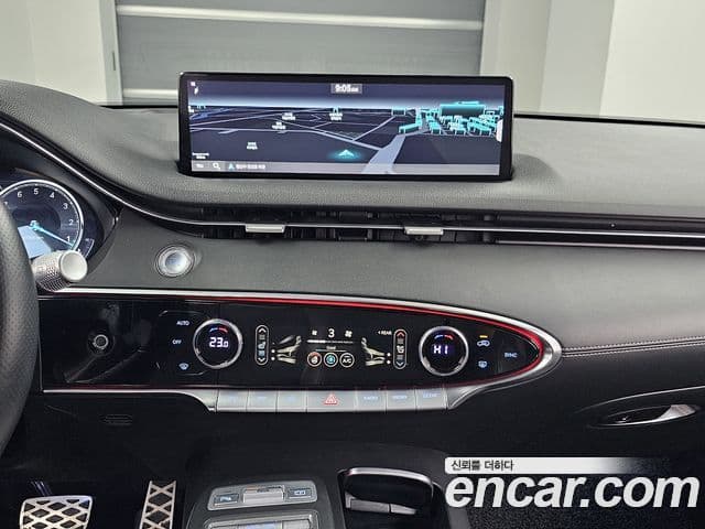 Genesis GV70, 2022 14