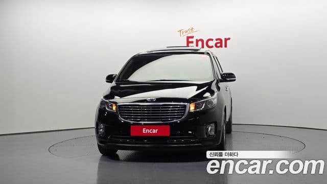 Kia All New Carnival Luxury, 2017 3