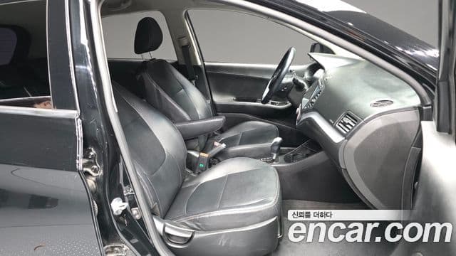 Kia All New Morning Luxury, 2015 11