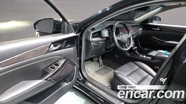 Kia K7 Premier 3.0 LPI Prestige(арендный автомобиль), 2020 11