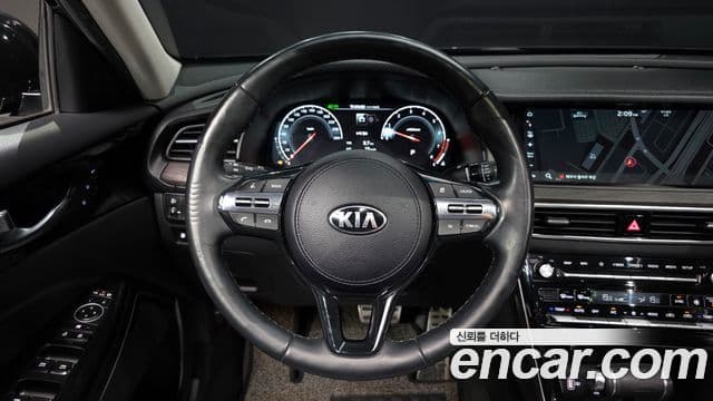 Kia K7 Premier 3.0 LPI Prestige(арендный автомобиль), 2020 13