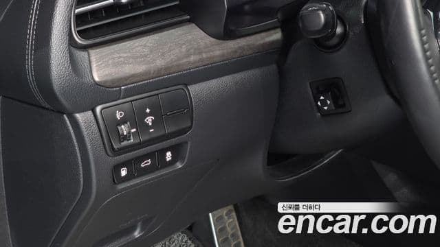 Kia K7 Premier 3.0 LPI Prestige(арендный автомобиль), 2020 16