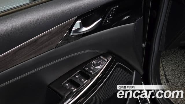 Kia K7 Premier 3.0 LPI Prestige(арендный автомобиль), 2020 17